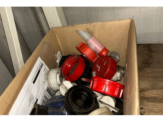 Rek met inhoud - afbeelding 6 van  6