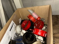 Rek met inhoud - afbeelding 6 van  6