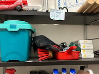 Rek met inhoud - afbeelding 7 van  10