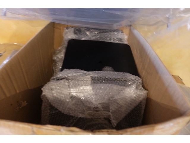 Rek met inhoud - afbeelding 3 van  12