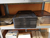 Rek met inhoud - afbeelding 7 van  12