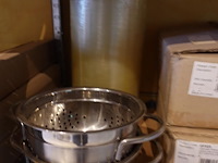 Rek met inhoud - afbeelding 10 van  12