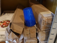 Rek met inhoud - afbeelding 5 van  9