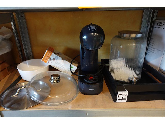 Rek met inhoud - afbeelding 4 van  6