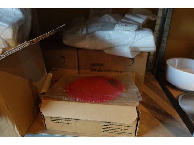 Rek met inhoud - afbeelding 6 van  11