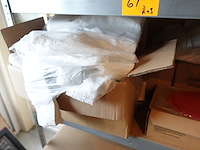 Rek met inhoud - afbeelding 8 van  11