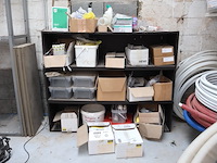 Rek met inhoud - afbeelding 1 van  8