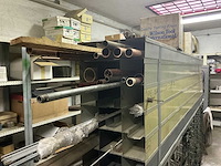 Rek met inhoud - afbeelding 3 van  6