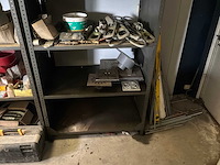 Rek met inhoud - afbeelding 3 van  11