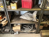 Rek met inhoud - afbeelding 10 van  11