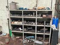 Rek met inhoud - afbeelding 2 van  6