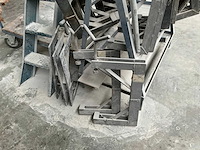 Rek met opspangereedschap - afbeelding 3 van  5