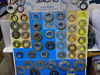 Rek met tandwielen (vintage) - afbeelding 1 van  1