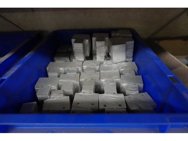 Rek meta + inhoud - afbeelding 3 van  17