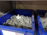 Rek meta + inhoud - afbeelding 4 van  17