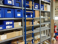 Rek meta + inhoud - afbeelding 9 van  17