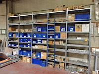 Rek meta + inhoud - afbeelding 1 van  17