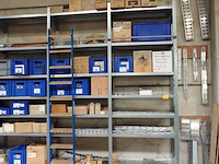 Rek meta + inhoud - afbeelding 10 van  17