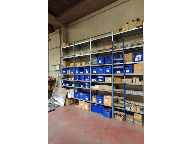 Rek meta + inhoud - afbeelding 11 van  17