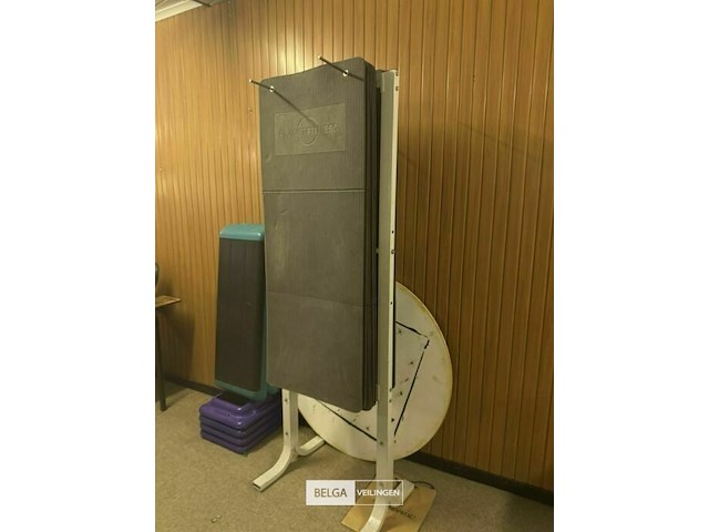 Rek & planet fitness matten - afbeelding 1 van  7