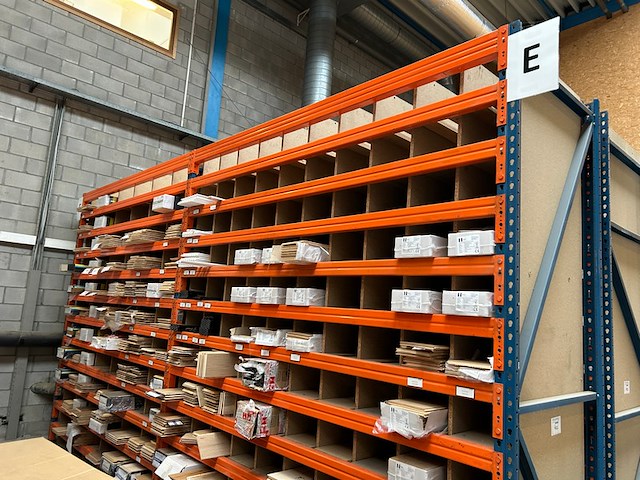 Rek - afbeelding 1 van  6