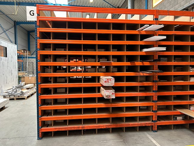 Rek - afbeelding 1 van  6