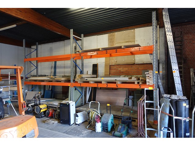 Rek - afbeelding 1 van  2