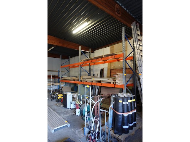 Rek - afbeelding 2 van  2