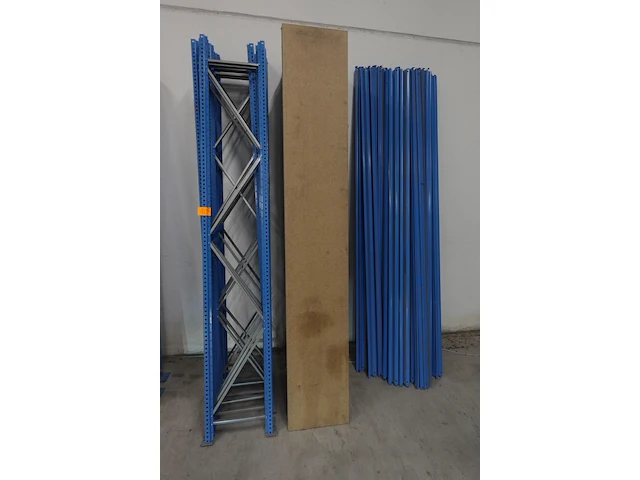 Rek - afbeelding 1 van  3