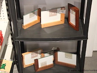 Rekje inhoudend fotokaders/klokken - afbeelding 2 van  3