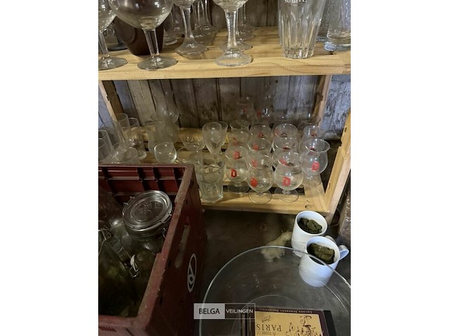 Rekje met glazen, div soorten - afbeelding 5 van  5