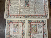 Religieuze kerk voorwerpen en kasten