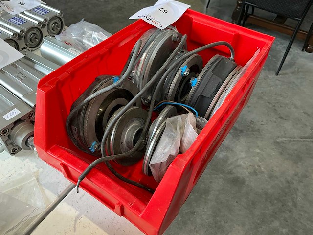Rem voor elektrische motor (4x) - afbeelding 2 van  3