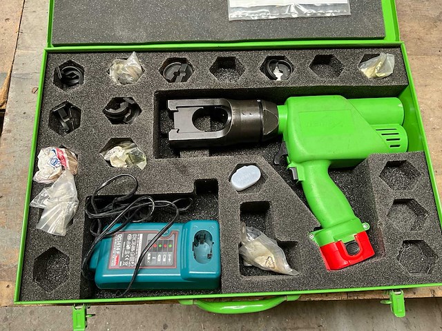 Rema rap 130h hydraulic crimping tool - afbeelding 1 van  2