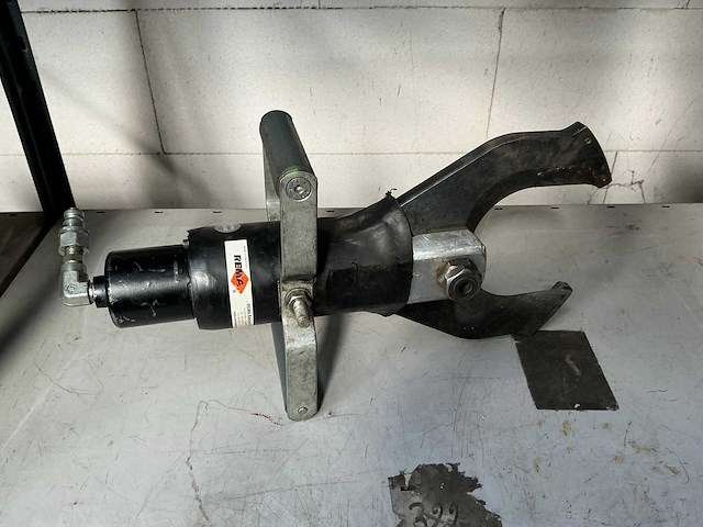 Rema s110 hydraulische schaar met voetbediening - afbeelding 6 van  8