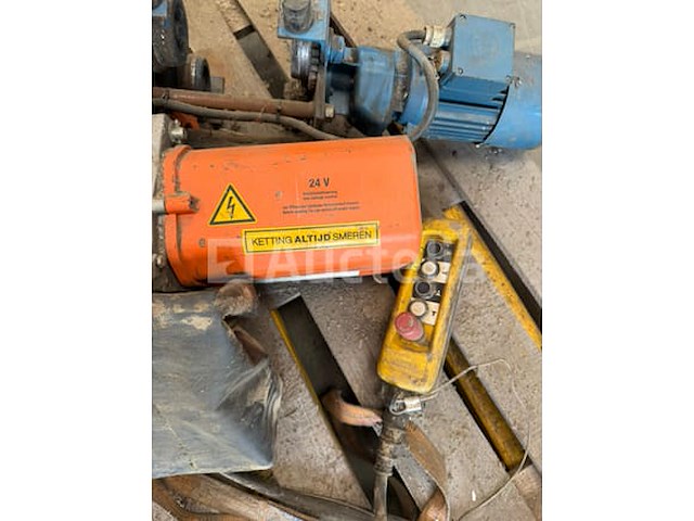 Rema sr 1000kg 400v met geleider - afbeelding 1 van  7