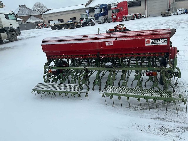 Remac mx met nodet gougs gc max zaaimachine met rotoreg - afbeelding 14 van  17