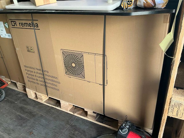 Remeha hk481 mono 2 awhp 16tr warmtepomp - afbeelding 1 van  3