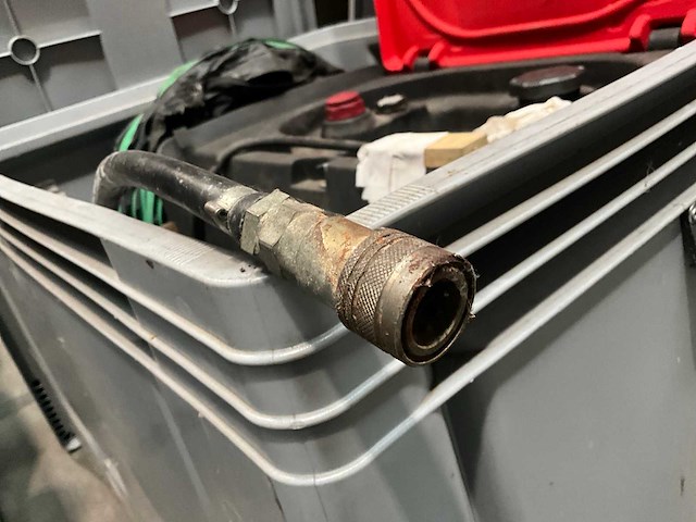 Remko clk 120 indirecte diesel heater en dieseltank - afbeelding 10 van  18