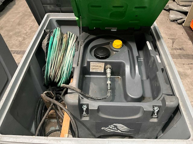Remko clk 70 indirecte diesel heater en dieseltank - afbeelding 3 van  17