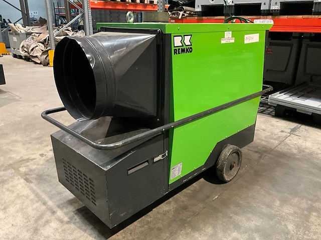 Remko clk 70 indirecte diesel heater en dieseltank - afbeelding 16 van  17