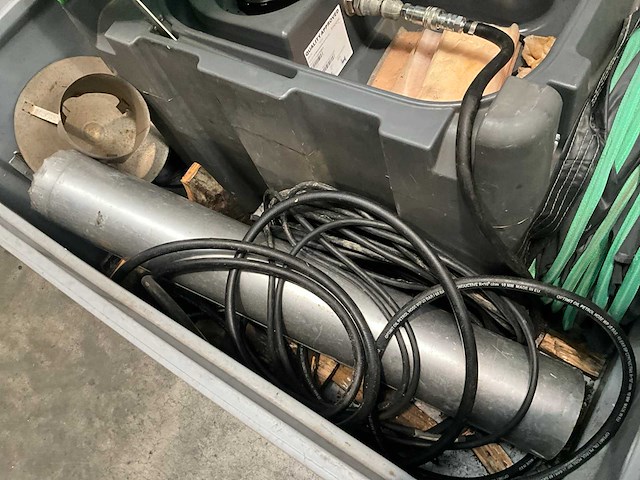 Remko clk 70 indirecte diesel heater en dieseltank - afbeelding 7 van  17