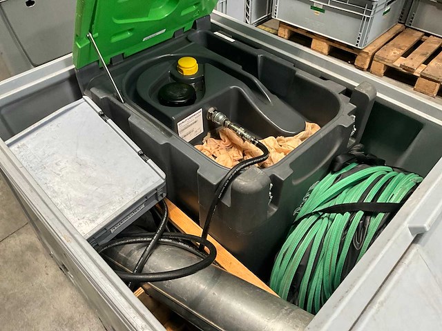 Remko clk 70 indirecte diesel heater en dieseltank - afbeelding 6 van  17