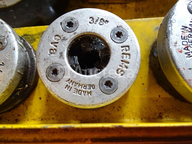 Rems amigo filtermachine in zijn metalen behuizing - afbeelding 9 van  11