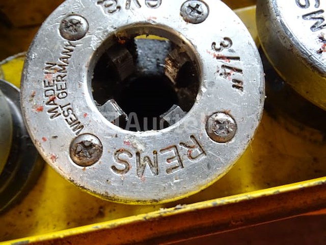 Rems amigo filtermachine in zijn metalen behuizing - afbeelding 10 van  11