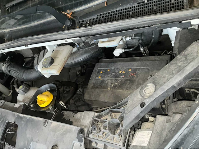 Renault - 1.6 dci l2h1 2,9t komfort - trafic - 102 254 km - bedrijfswagen - afbeelding 30 van  32