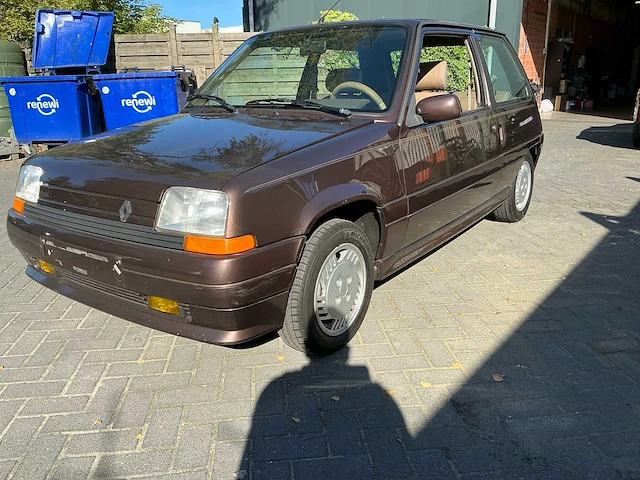 Renault - 1988 - 5 - 5 - personenauto - afbeelding 1 van  25