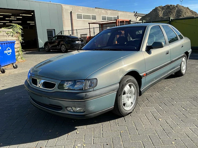 Renault - 1999 - safrane - safrane - personenauto - afbeelding 1 van  32