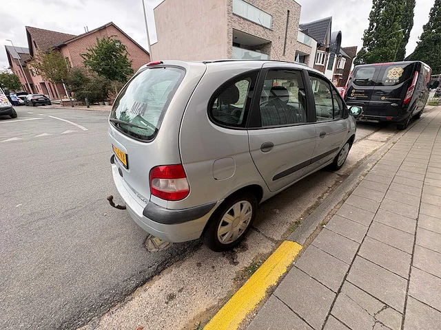 Renault - 1999 - scénic - 1.6-16v rxe - car - afbeelding 6 van  16