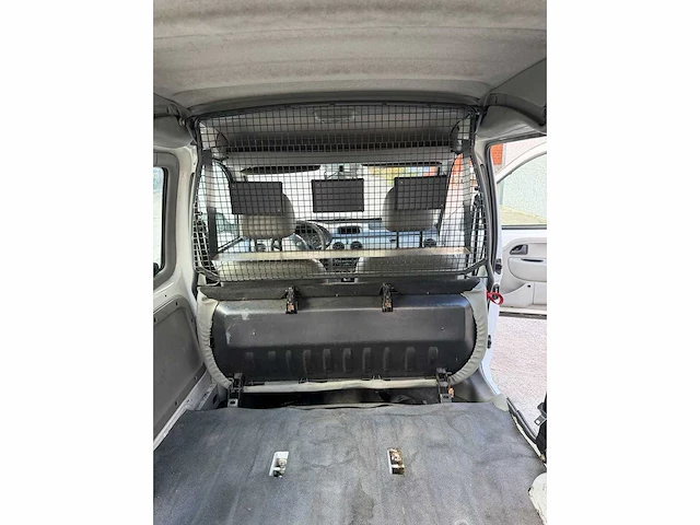Renault - 2005 - kangoo - personenauto - afbeelding 4 van  23